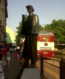 Statue of Sherlock Holmes outside Regent's Park Tube Station
